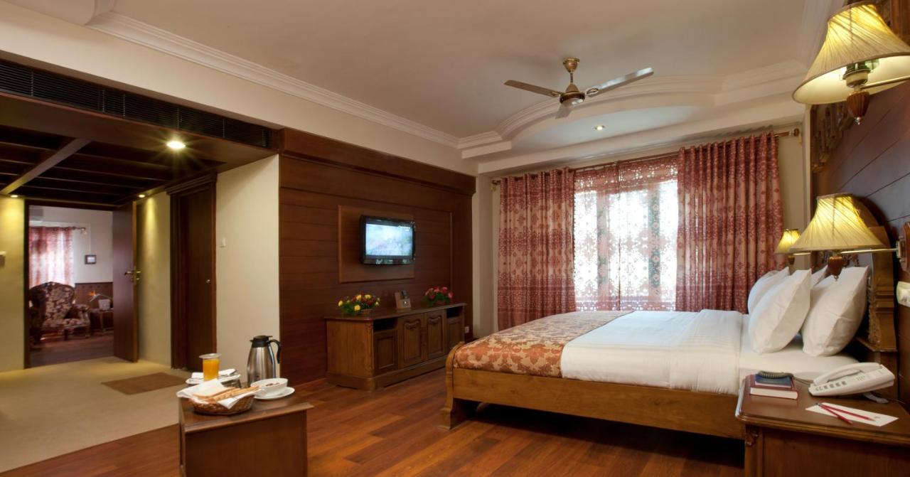 Hotel Jc Residency Madurai Esterno foto